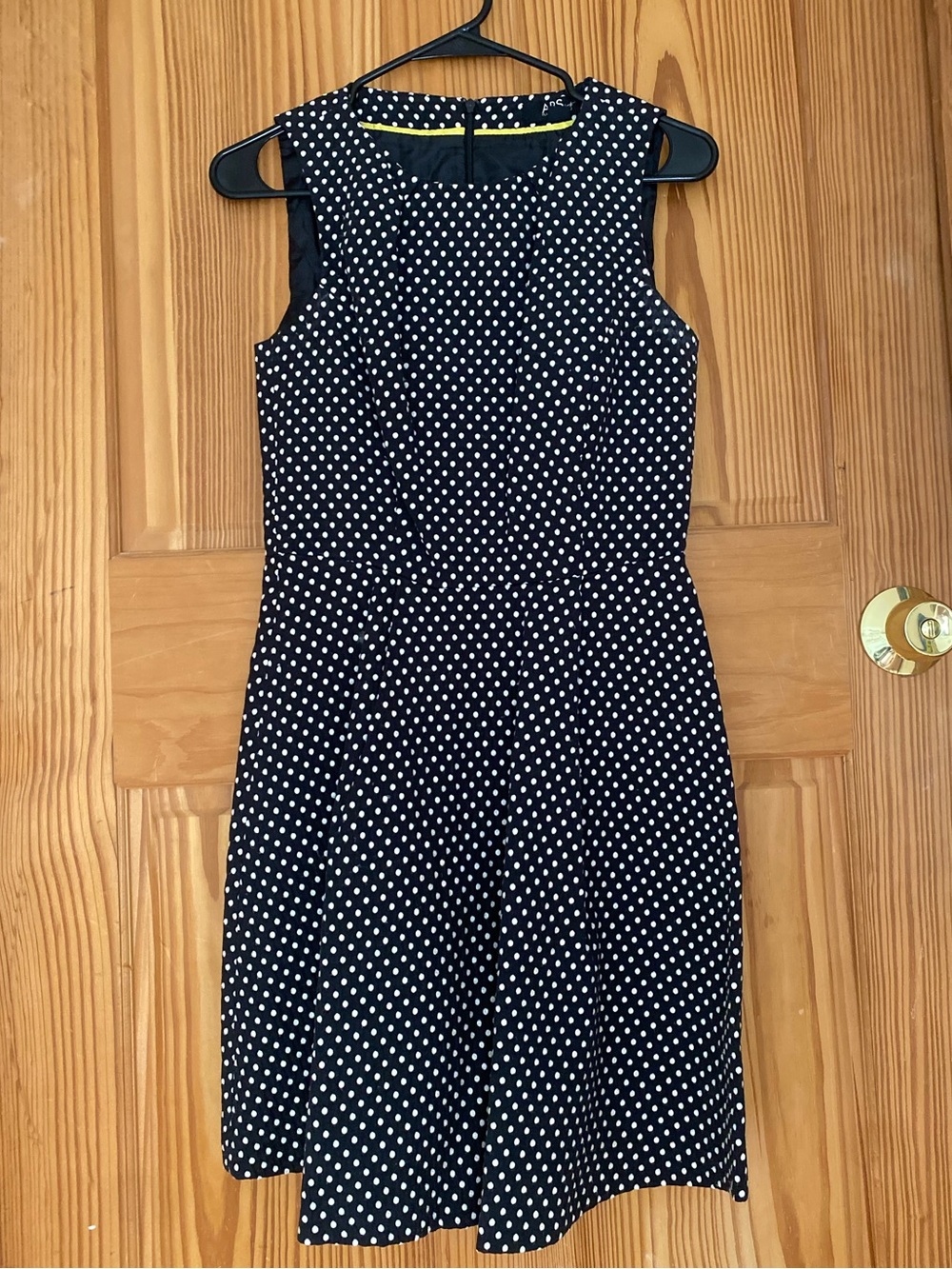 Sleeveless black and white Polka Dot A-Line Dress